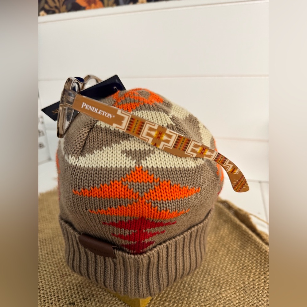 Pendleton Bundle Stocking Beanie Hat Glasses & Or… - image 3